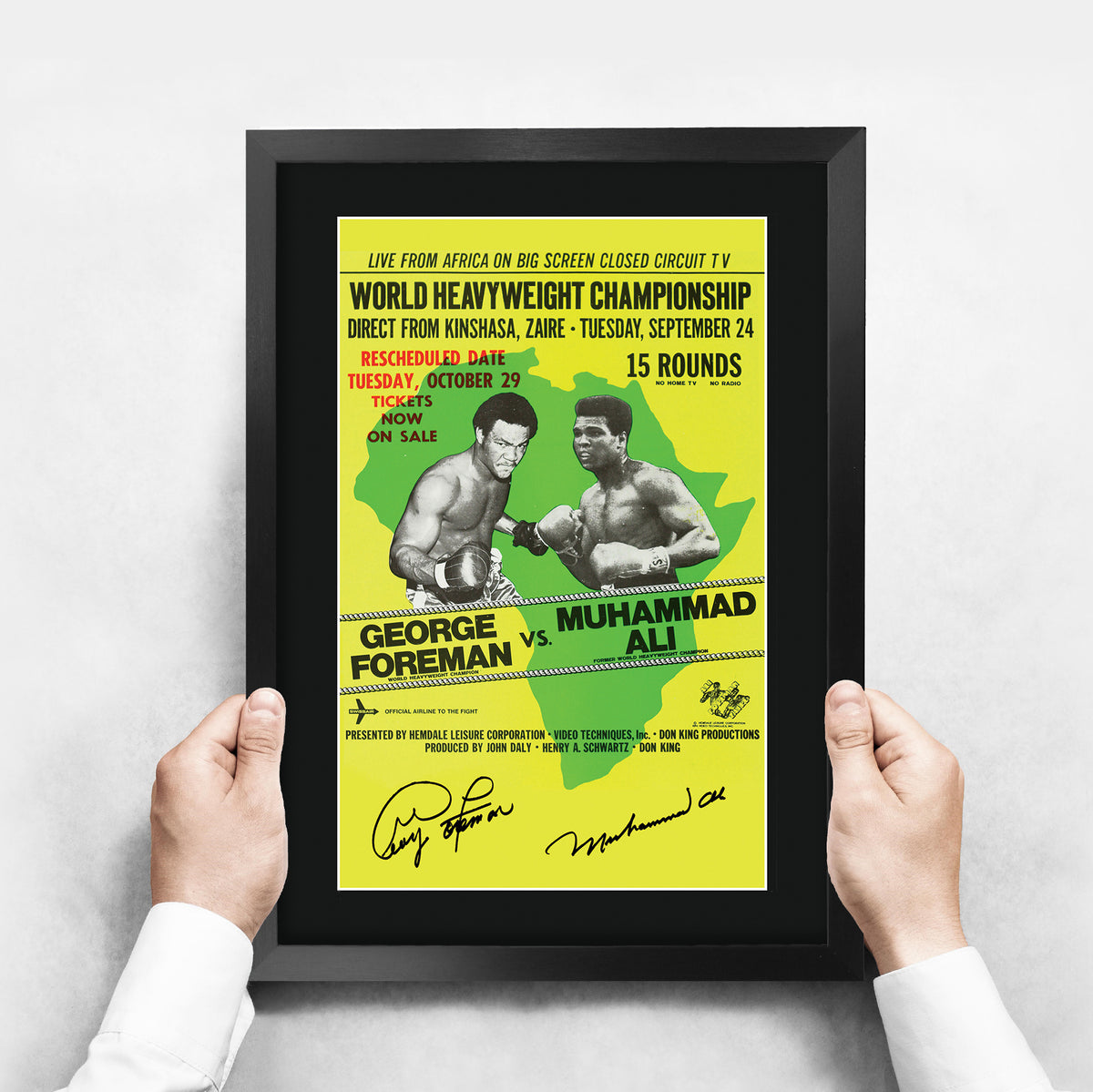 George Foreman vs Muhammad Ali Rumble in the Jungle A3 framed print, view 3