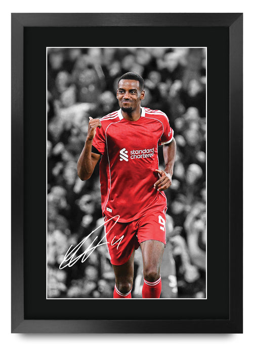 Alexander Isak Contrast Icon A3 framed print