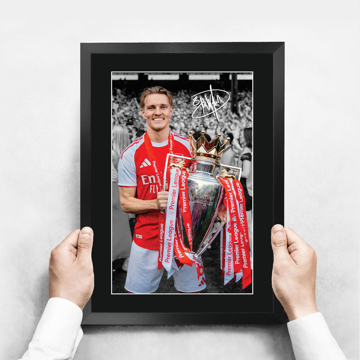 Martin Ødegaard Winner A3 framed print, view 3
