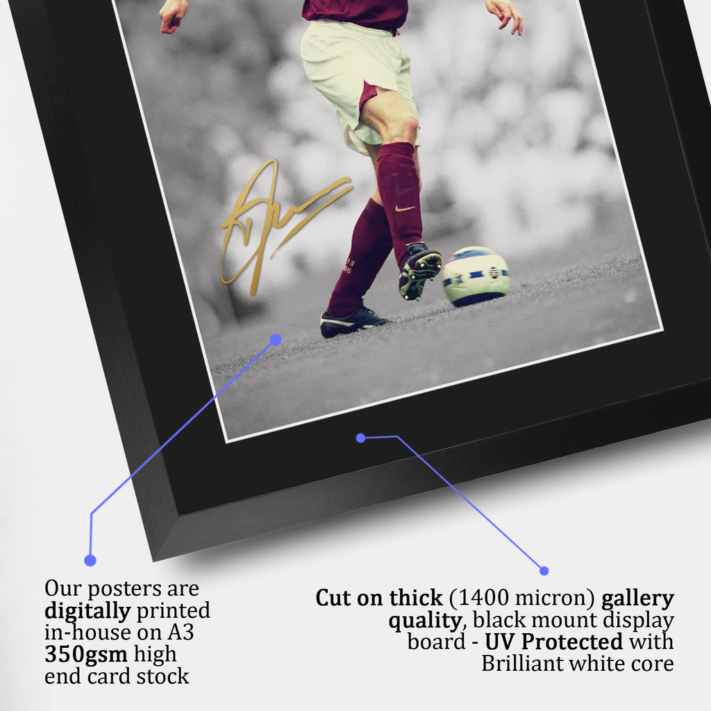 Dennis Bergkamp Contrast Icon A3 framed print, view 4